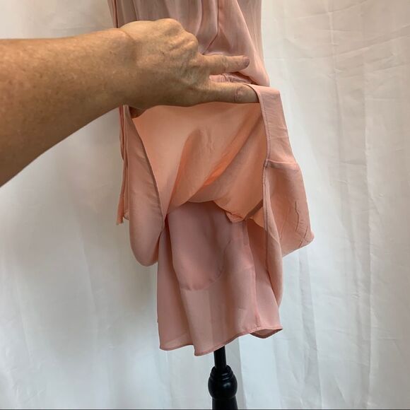 𝅺ARITZIA Babaton Benedict silk dress blush pink Sz M🔥 - Picture 9 of 15